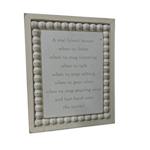 Real Friend Hanging Wooden Plaque – 22 × 17cm