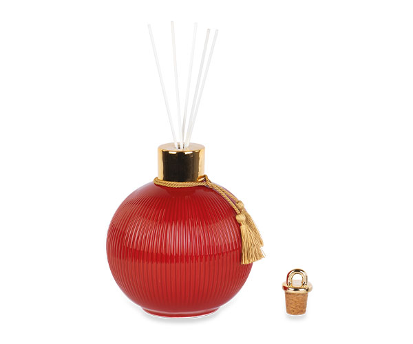 Red & Gold Christmas Bauble Reed Diffuser – 500ml